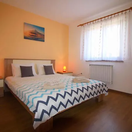 In - Istrien 10264 Apartment *