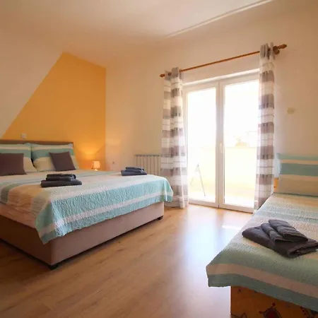 Apartment In - Istrien 10264