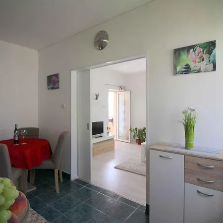 In - Istrien 10264 Apartment Porec
